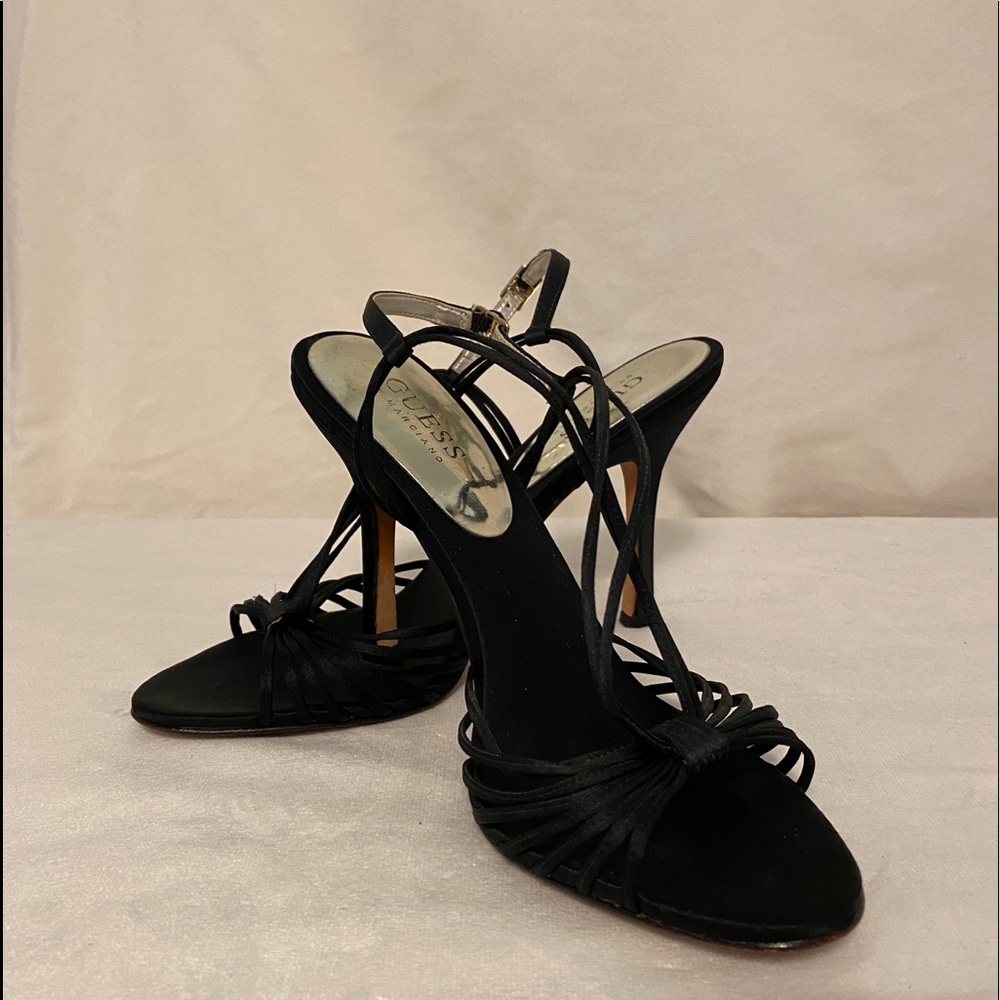Guess high heels shoes